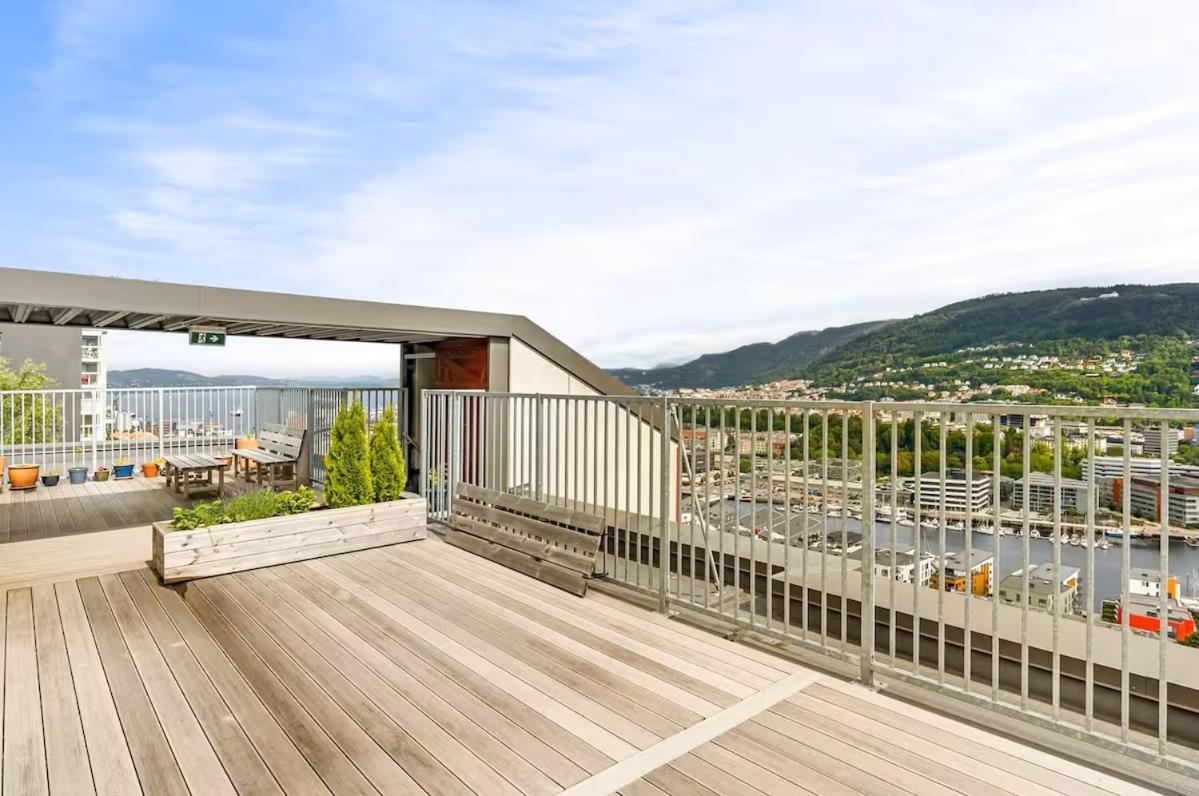 Apartment Magical View Of Bergen!
